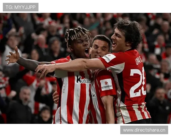 瓦伦西亚管理层决策争议持续发酵,球队竞技表现与财政稳定性双重承压 瓦伦西亚管理层决策争议持续发酵,球队竞技表现与财政稳定性双重承压