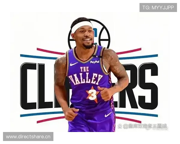 布拉德利·比尔突破制造空位三分效率明显提升，拉开队内得分差距